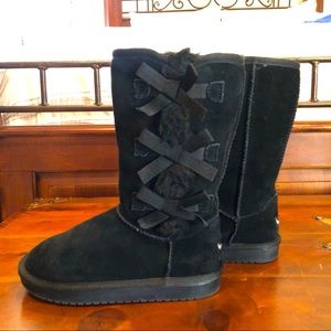 Koolaburra by UGG Black Winter Boots